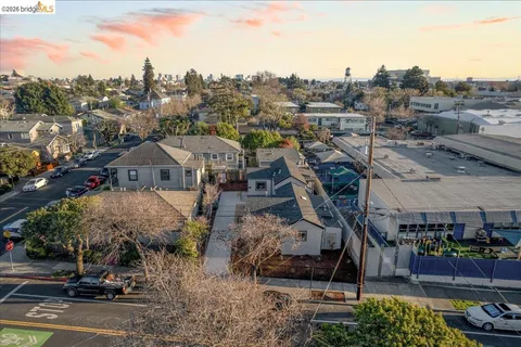 $829,000 | 1261 61st Street, Emeryville, CA 94608