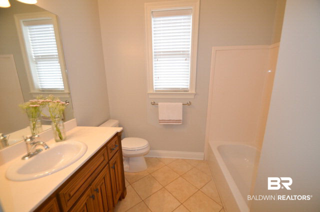 6454 Clear Pointe Court Mobile, AL 36618 - Photo 9 of 23