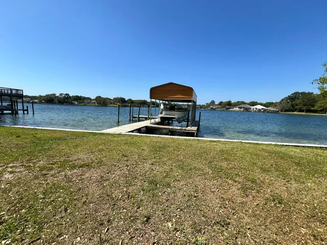 $899,700 | 606 Pelham Road, Fort Walton Beach, FL 32547