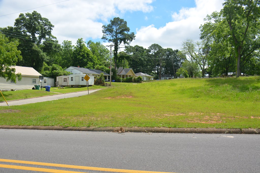 200 Banks Street Troy, AL 36081 - Photo 5 of 6