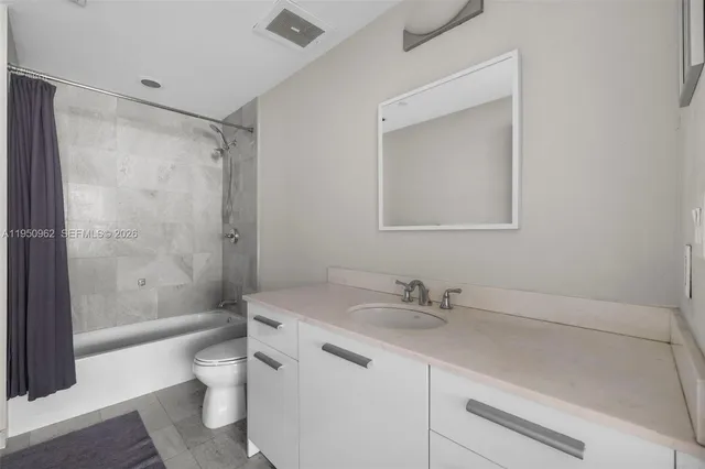 $460,000 | 1060 Brickell Condominiums, Miami, FL 33131