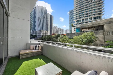 $460,000 | 1060 Brickell Condominiums, Miami, FL 33131