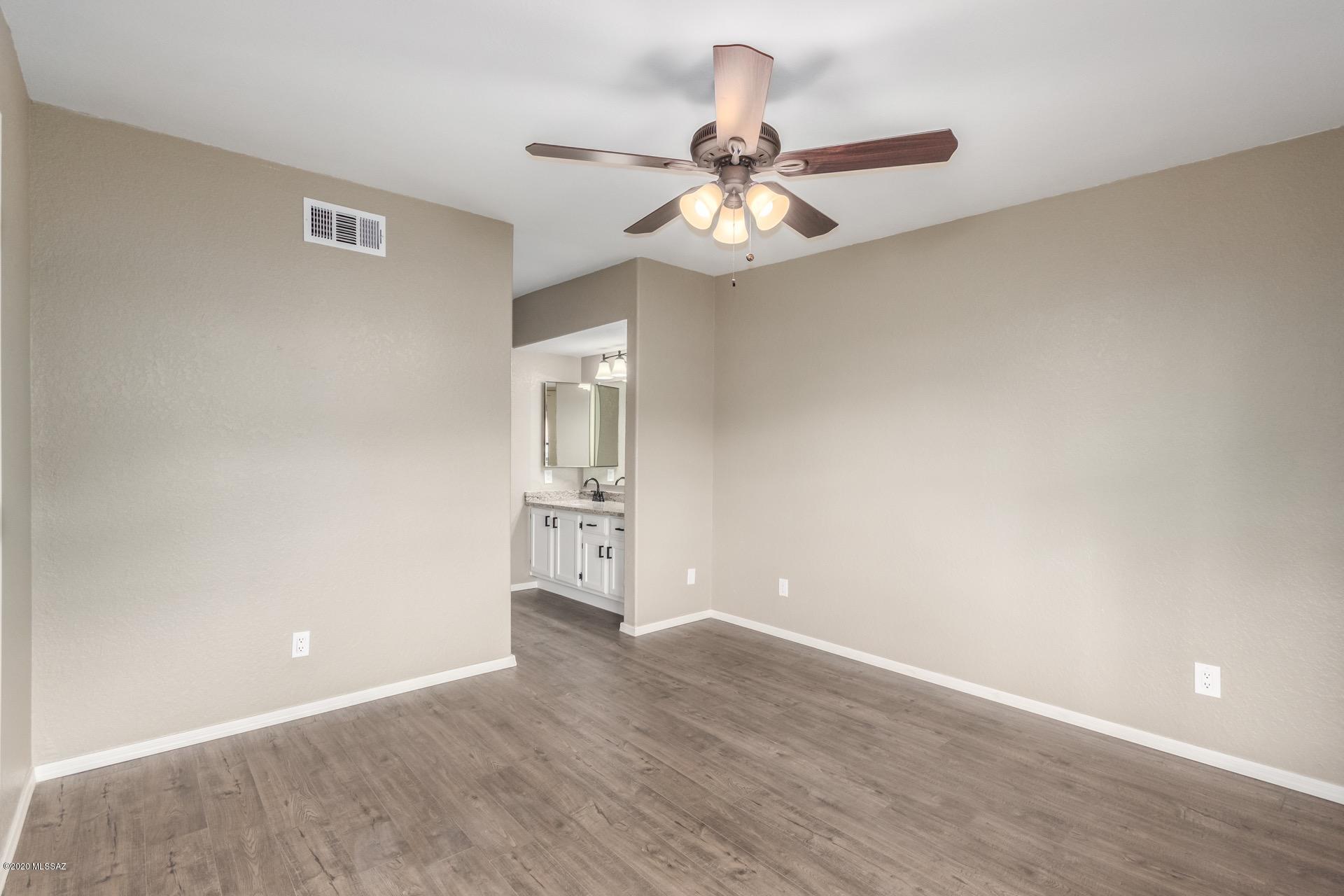 5800 North Kolb Road, Unit 7237 Tucson, AZ 85750 - Photo 17 of 25 Gallery Image 17