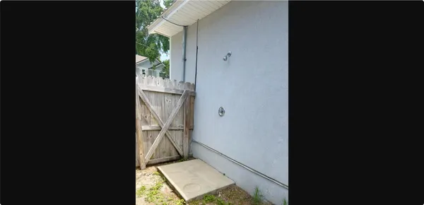 a view of an entryway
