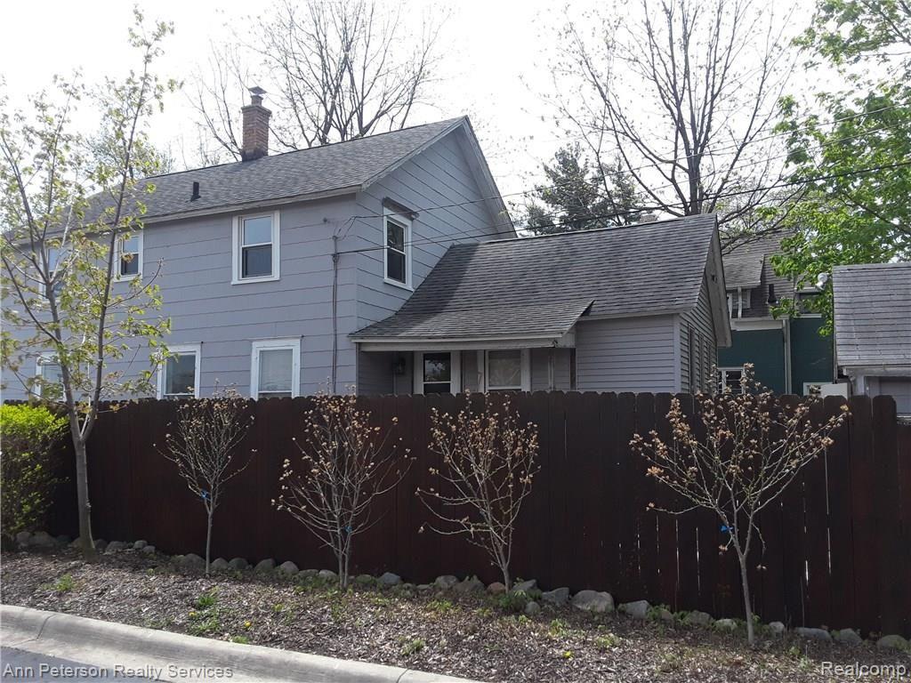 427 Pine Street Rochester, MI 48307 - Photo 5 of 27