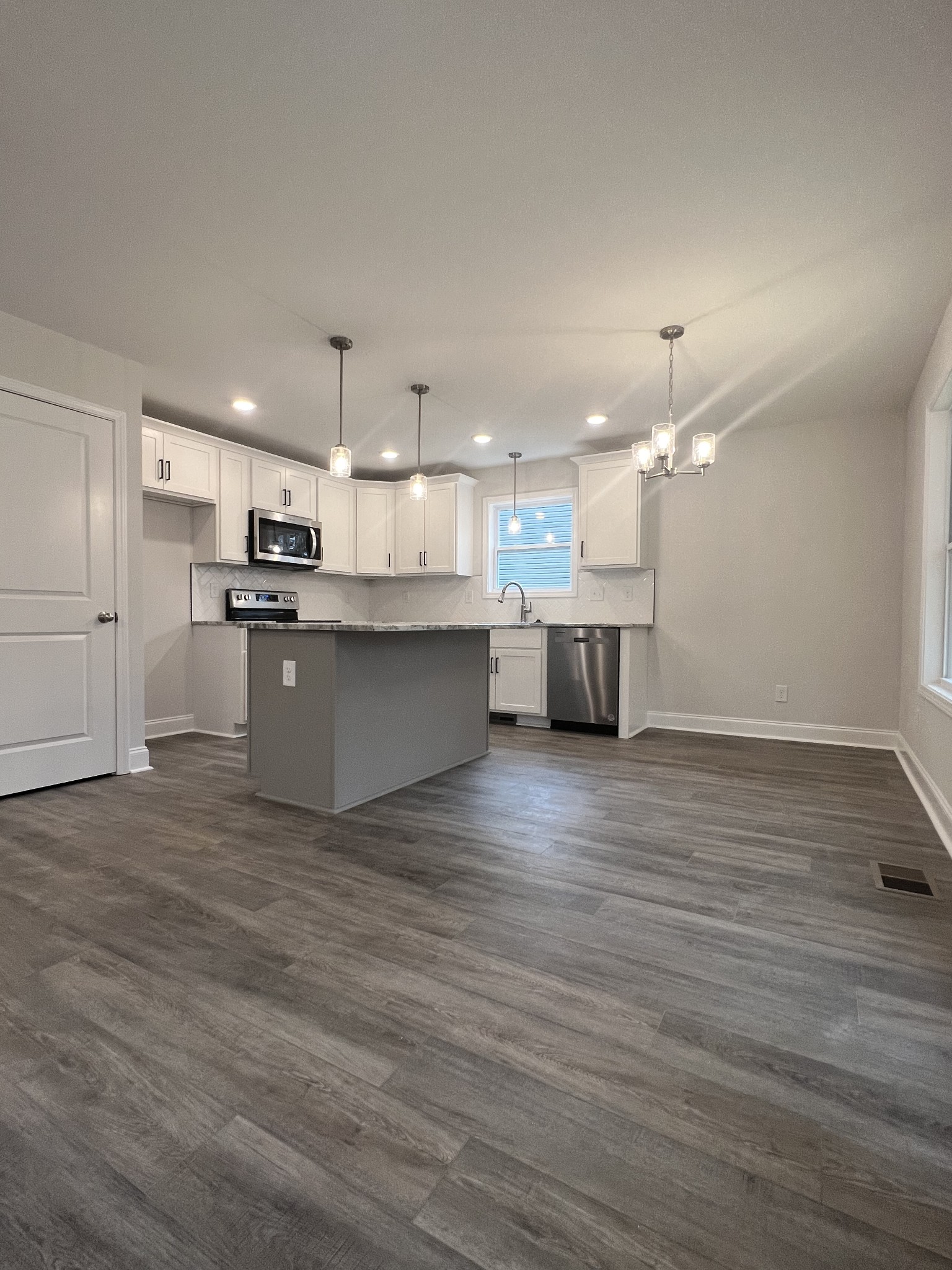 2776 Union Hall Road Clarksville, TN 37040 - Photo 4 of 16 Gallery Image 4