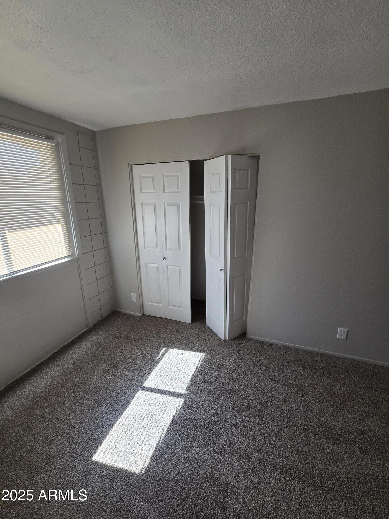 2038 West Cactus Road Phoenix, AZ 85029 - Photo 19 of 35 20250208_122000