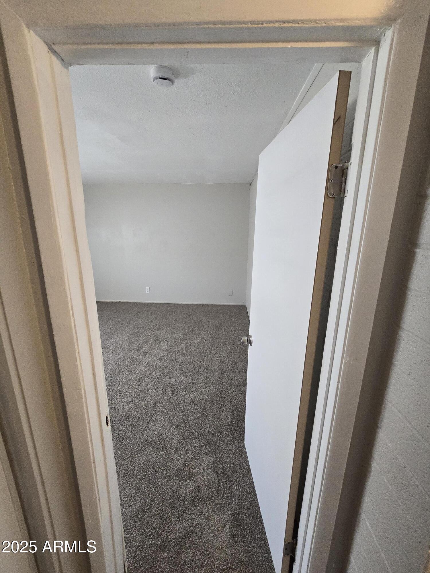 2038 West Cactus Road Phoenix, AZ 85029 - Photo 27 of 35 20250208_122140