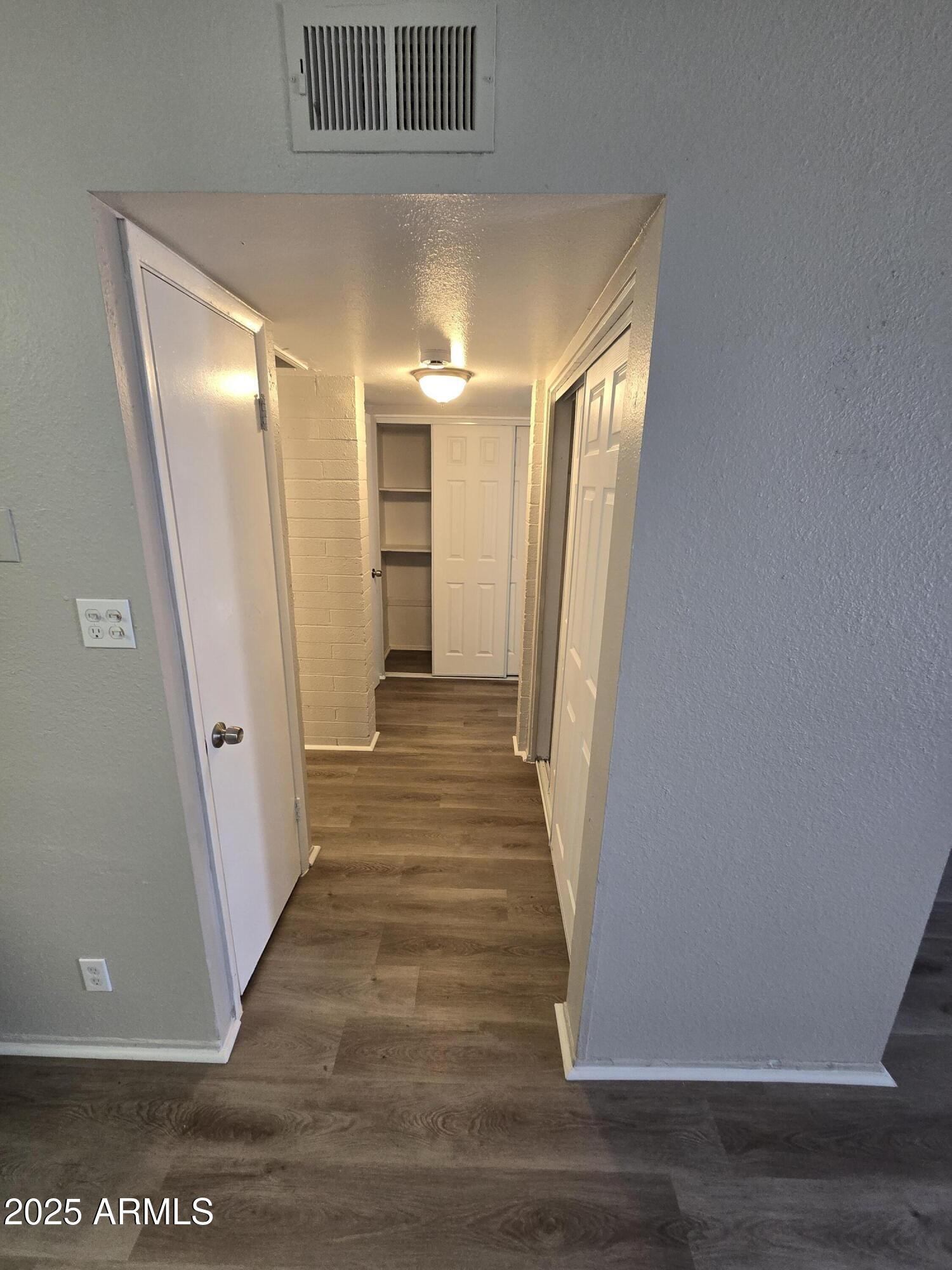 2038 West Cactus Road Phoenix, AZ 85029 - Photo 8 of 35 20250208_121827