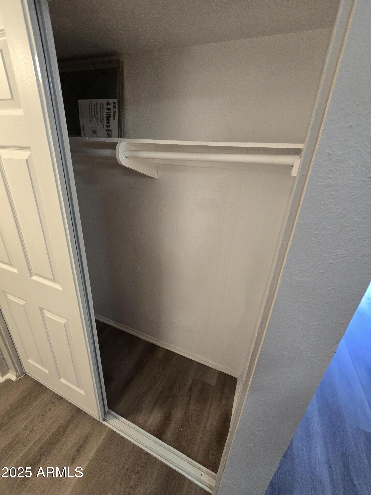 2038 West Cactus Road Phoenix, AZ 85029 - Photo 10 of 35 20250208_121856