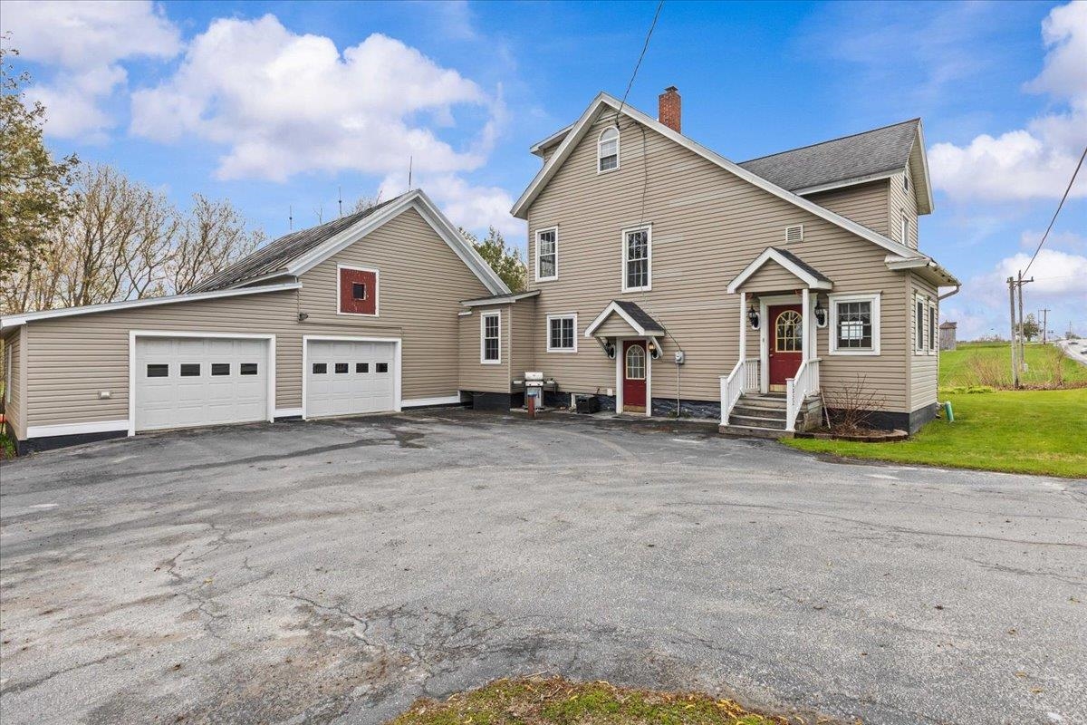 6852 Highway 105 Sheldon, VT 05450 - Photo 3 of 56