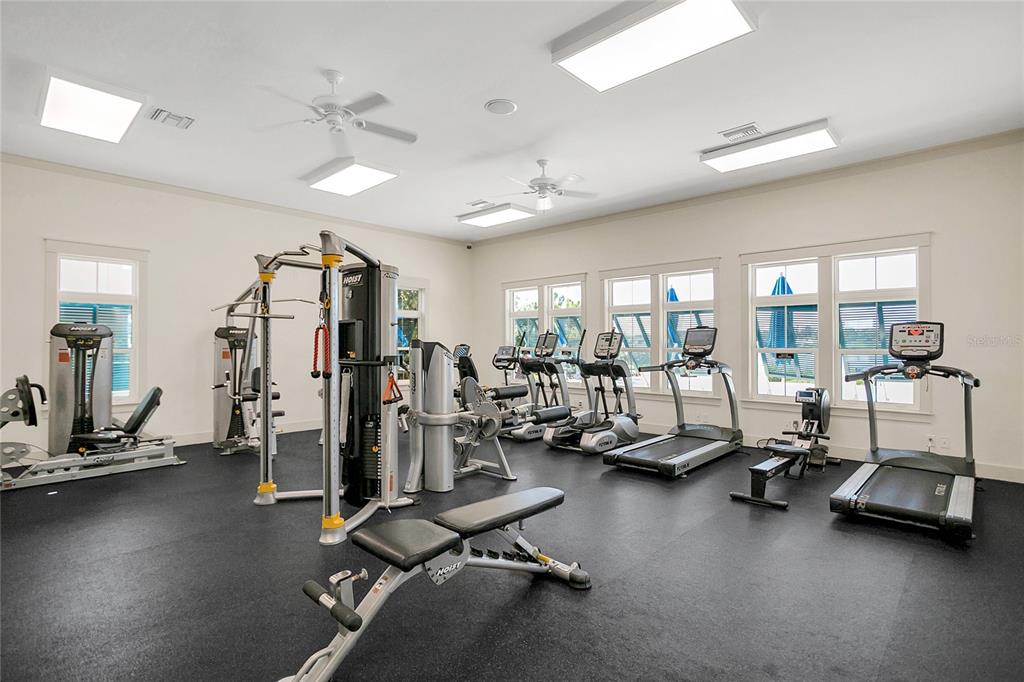 9009 Palm Key Avenue Oldsmar, FL 34677 - Photo 28 of 38 a view of a room with gym equipment