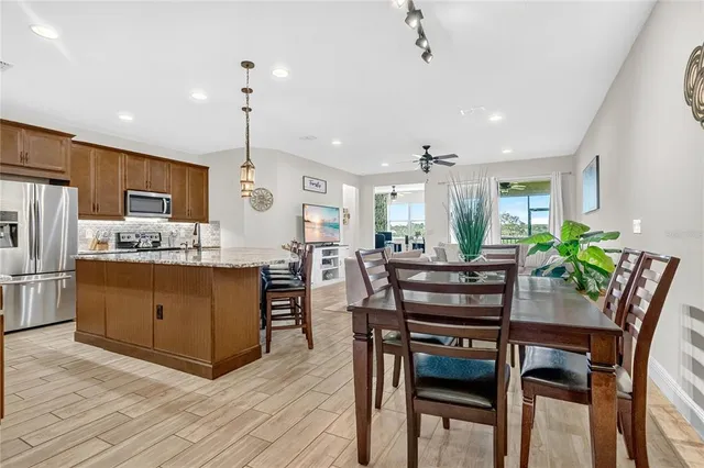 $4,250 | 9009 Palm Key Avenue, Oldsmar, FL 34677