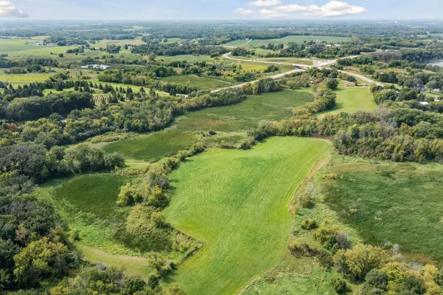 $850,000 | 2625 Valley Road, Independence, MN 55359