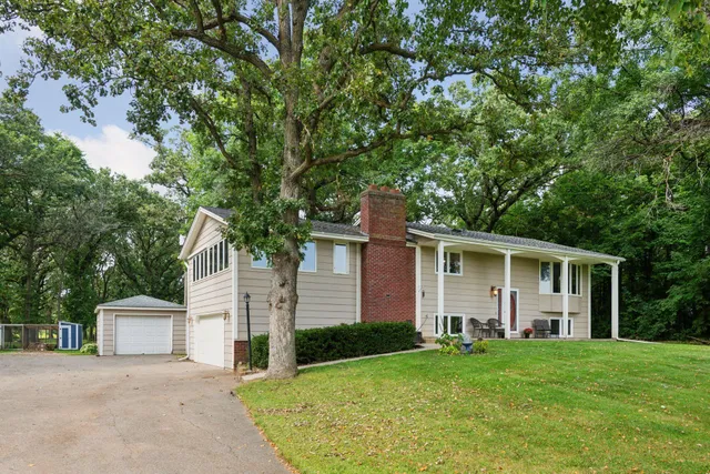 $850,000 | 2625 Valley Road, Independence, MN 55359