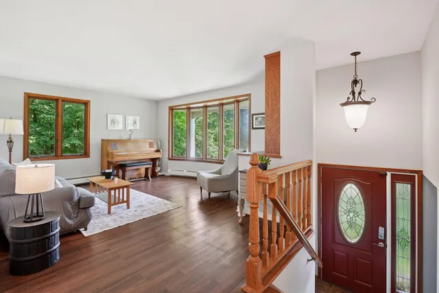 $850,000 | 2625 Valley Road, Independence, MN 55359