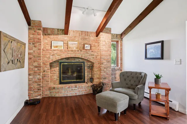 $850,000 | 2625 Valley Road, Independence, MN 55359