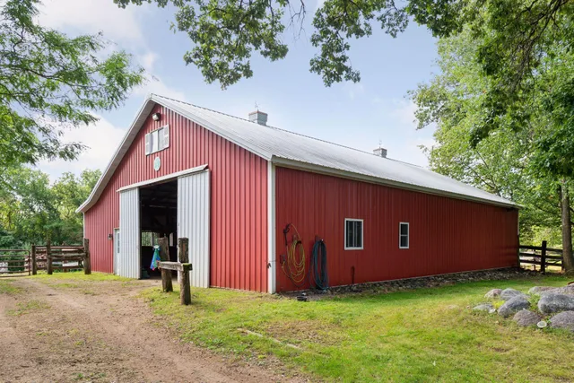 $850,000 | 2625 Valley Road, Independence, MN 55359