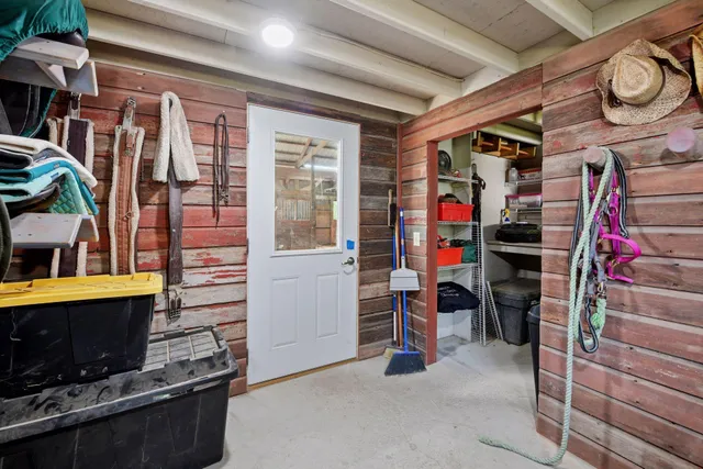 $850,000 | 2625 Valley Road, Independence, MN 55359