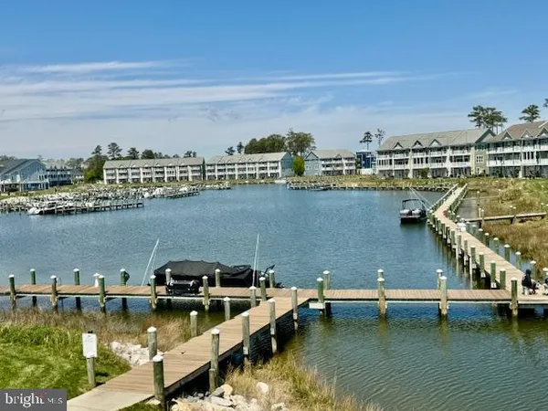 $549,000 | 10800 Navy Page Lane, Unit 104, Berlin, MD 21811