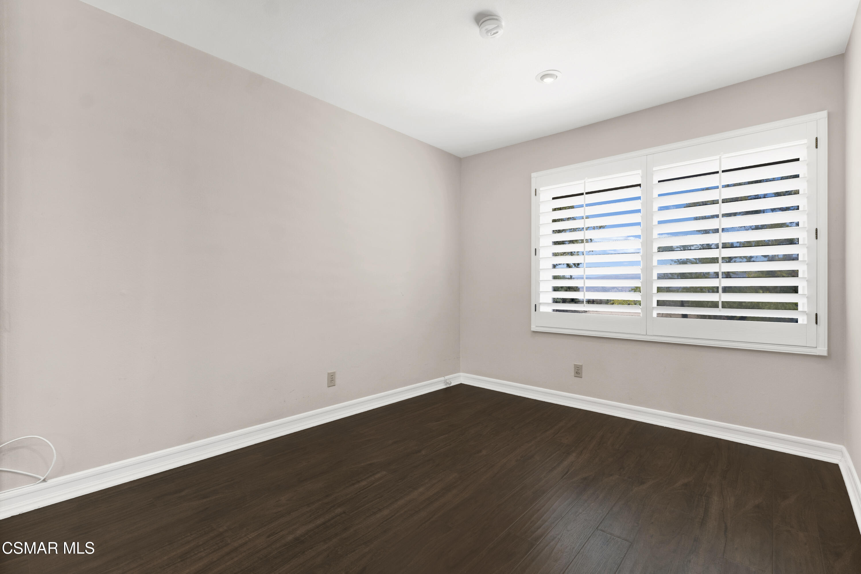 1506 Rambling Road Simi Valley, CA 93065 - Photo 21 of 79 Guest Bedroom #1