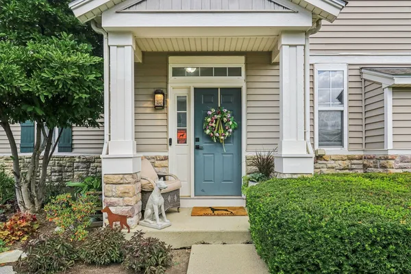 $325,000 | 1195 Mark Court, Antioch, IL 60002