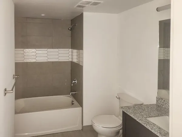 $1,965 | 11850 Southwest 216th Street, Miami, FL 33170