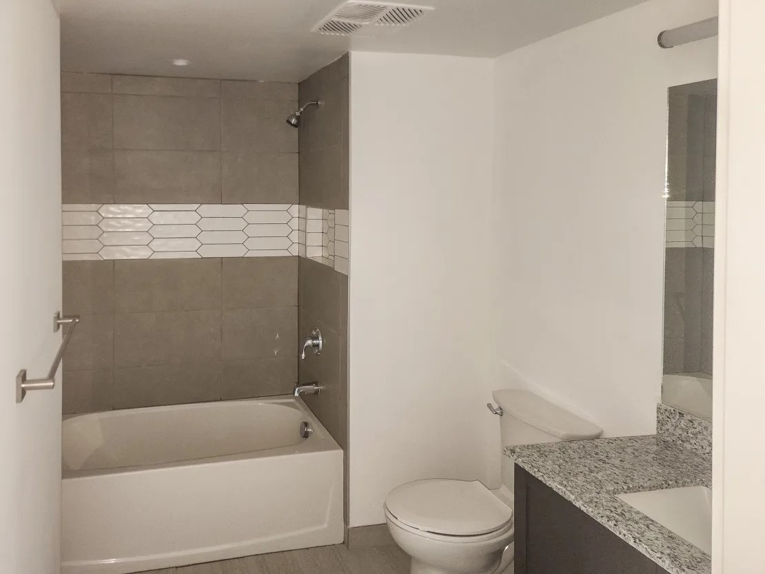 11850 Southwest 216th Street Miami, FL 33170 - Photo 6 of 7