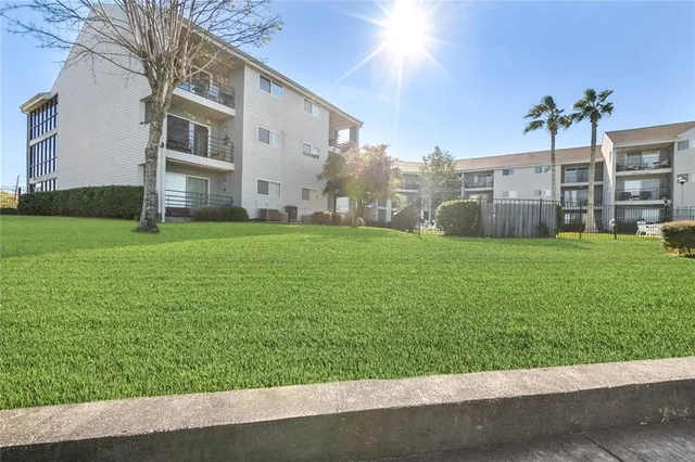 $139,000 | 1244 Harbor Drive, Unit 321, Slidell, LA 70458