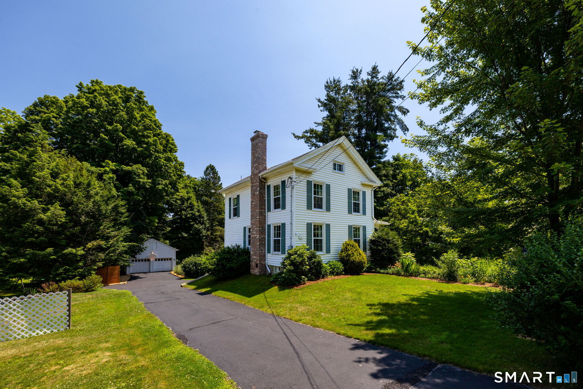 12 Woolson Street Watertown, CT 06795 - Photo 4 of 40