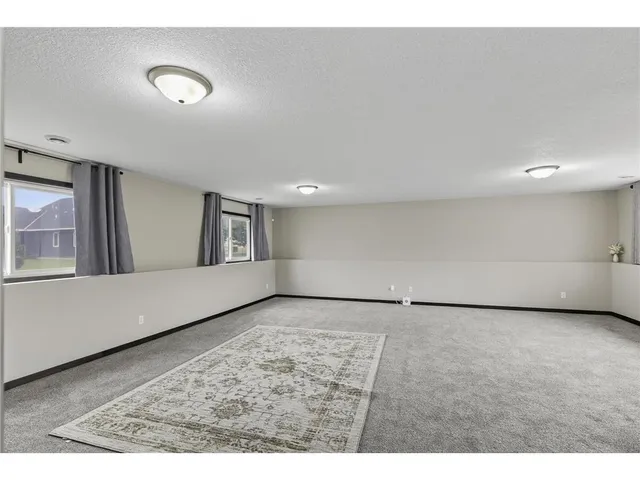 $455,000 | 1213 Olivia Street Southeast, New Prague, MN 56071