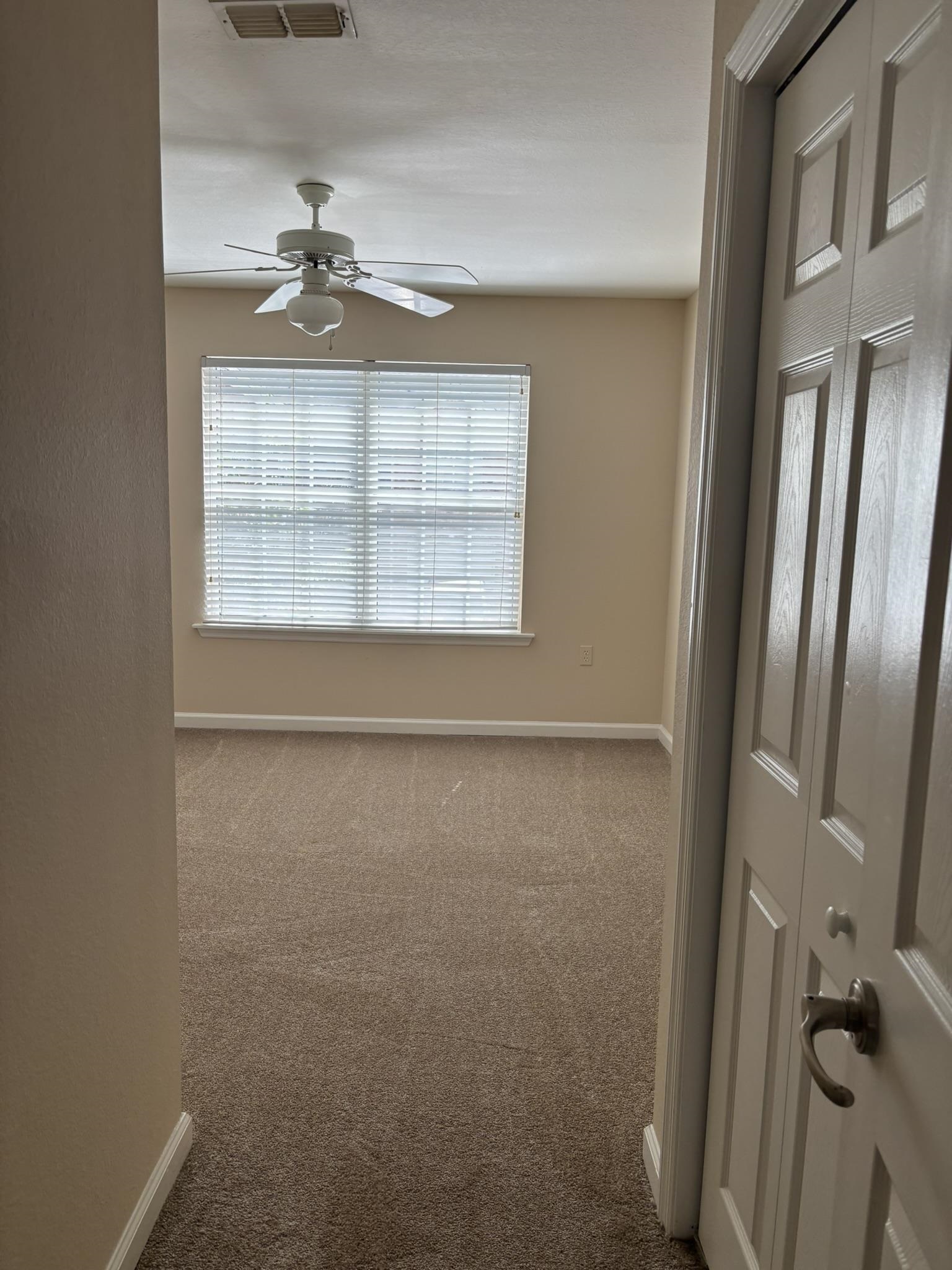 1320 Hendrix Road, Unit 406 Tallahassee, FL 32301 - Photo 23 of 39 Gallery Image 23