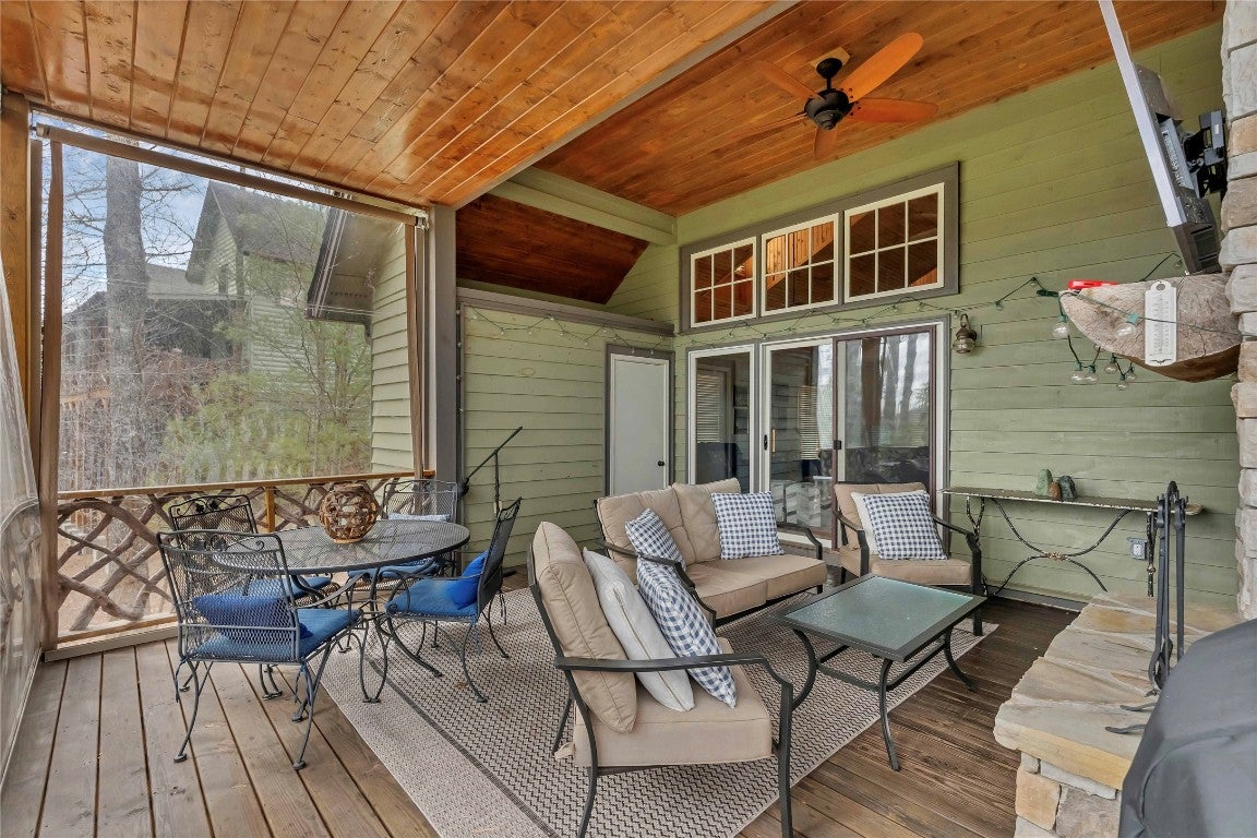 233 Rendezvous Ridge, Unit B Cashiers, NC 28717 - Photo 26 of 29 Gallery Image 26