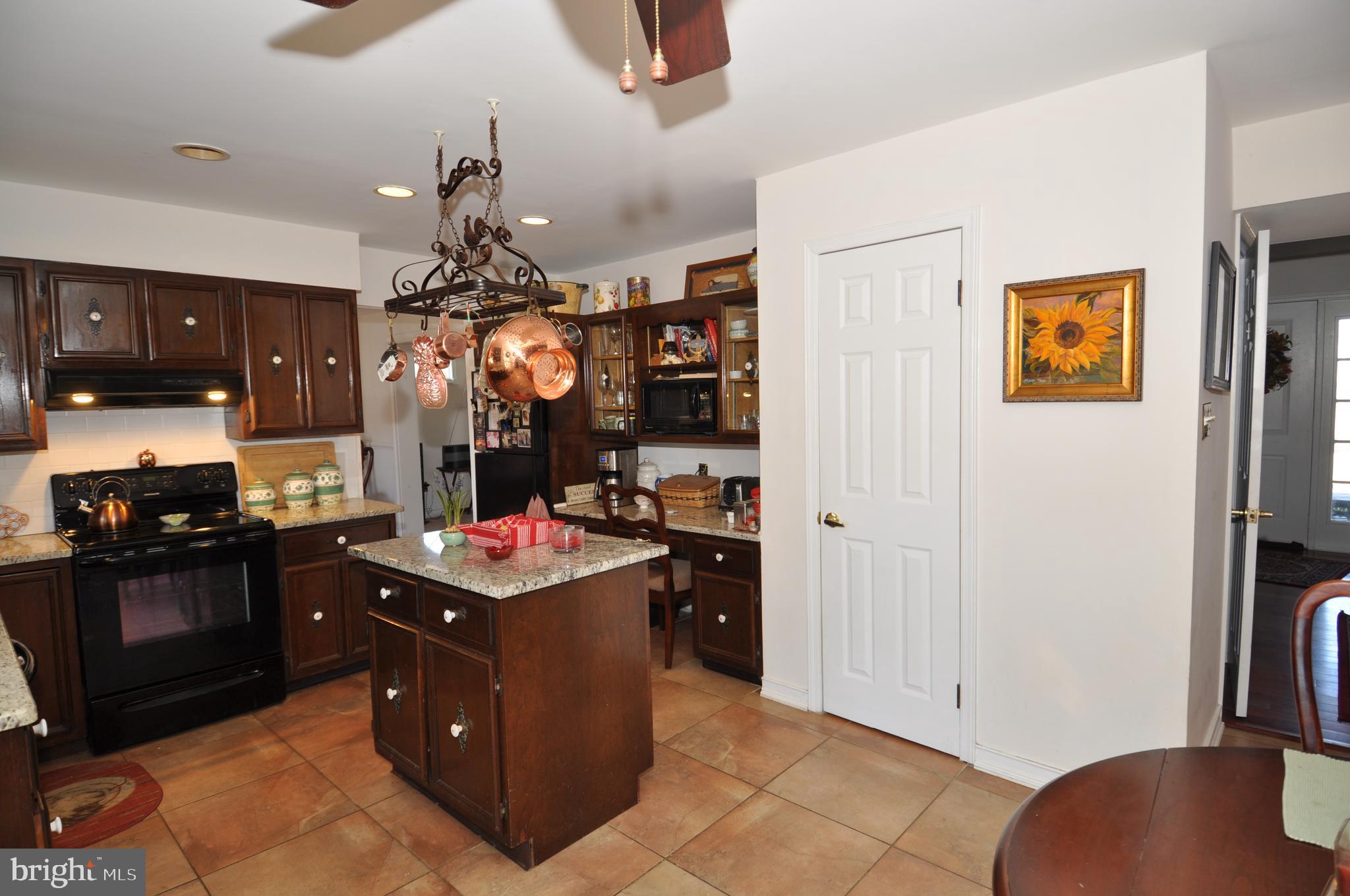 2662 Monmouth Road Jobstown, NJ 08041 - Photo 8 of 67