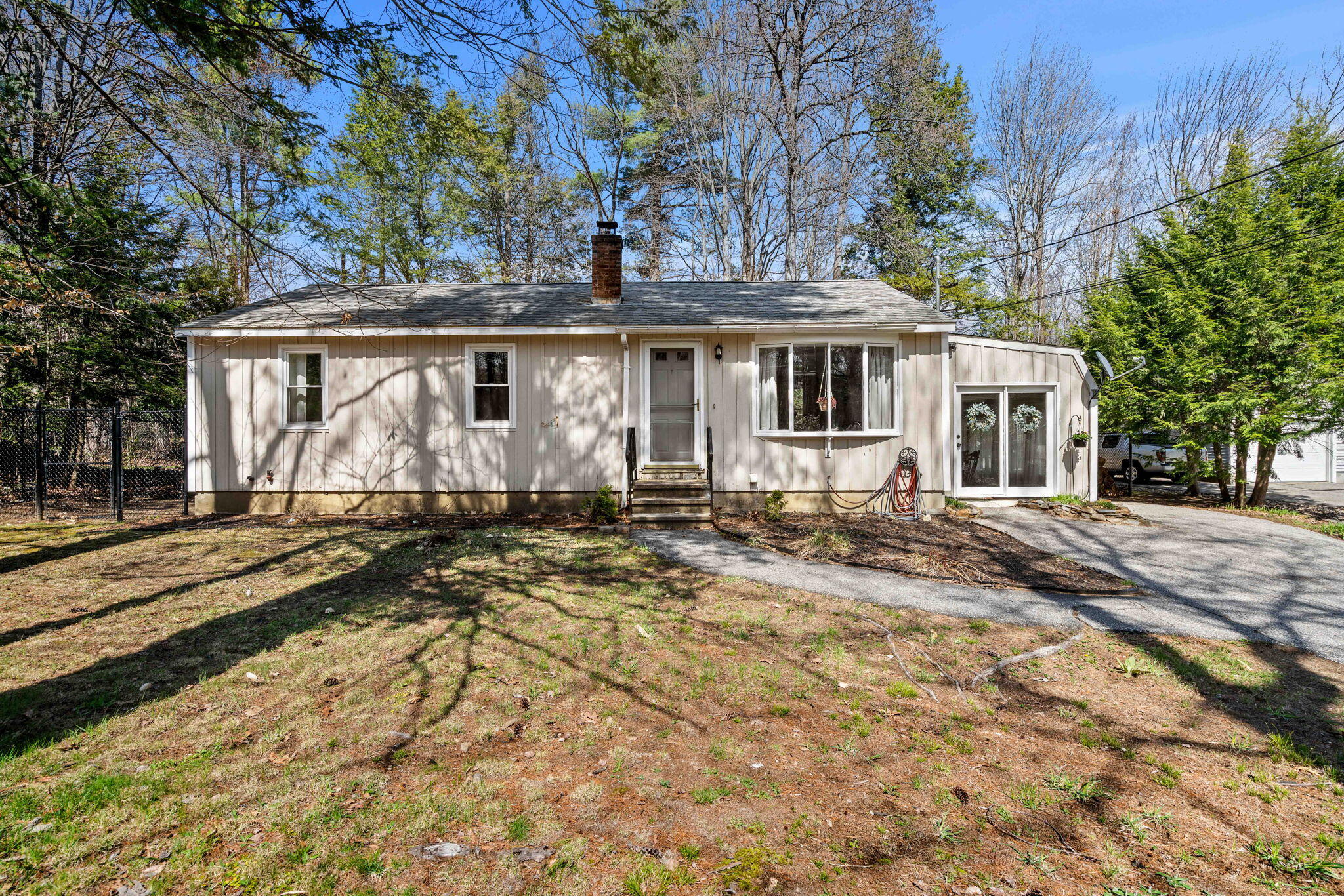 49 Barbara Street Springvale, ME 04083 - Photo 4 of 34 15-web-or-mls-DSC00436