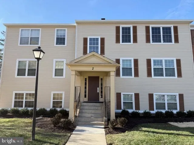 $249,900 | 2 Normandy Square Court, Unit D, Silver Spring, MD 20906