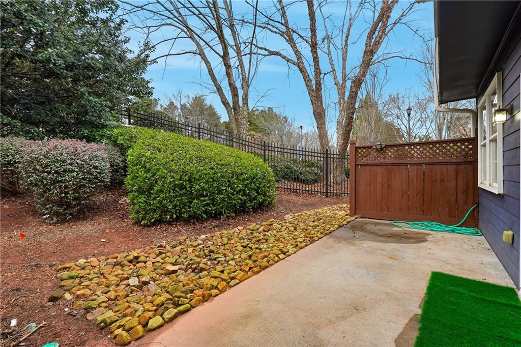 2700 Ridge Run Trail Duluth, GA 30097 - Photo 29 of 31