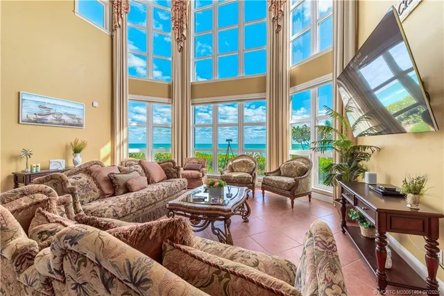 $5,750,000 | 4643 Northeast Ocean Boulevard, Stuart, FL 34996