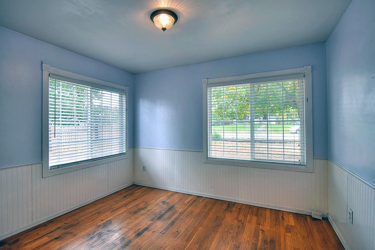 715 South Bowdish Road Spokane Valley, WA 99206 - Photo 9 of 20