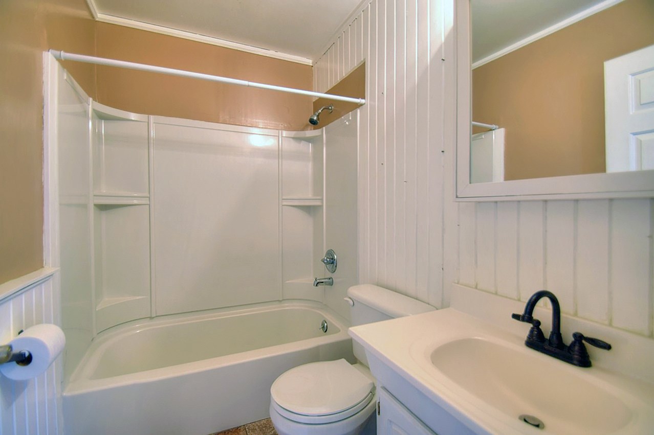 715 South Bowdish Road Spokane Valley, WA 99206 - Photo 10 of 20