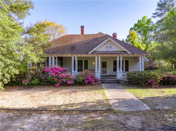 $134,900 | 241 Strickland Avenue, Blackshear, GA 31516