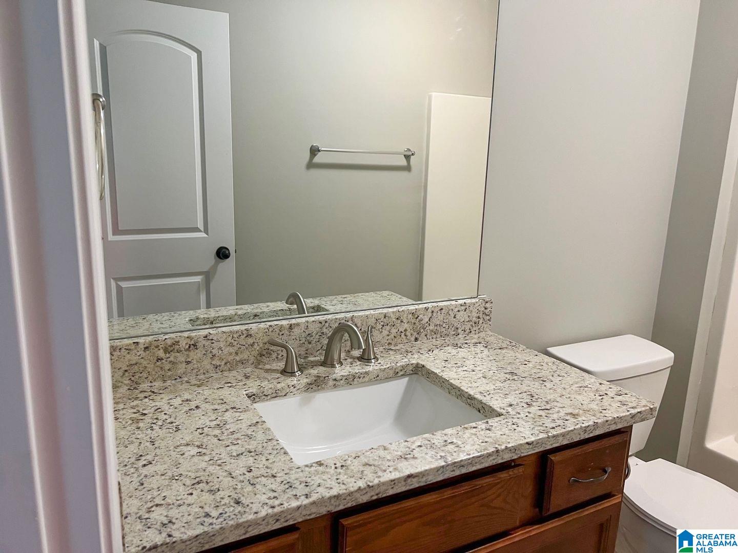 449 Marsh Circle Calera, AL 35040 - Photo 10 of 23
