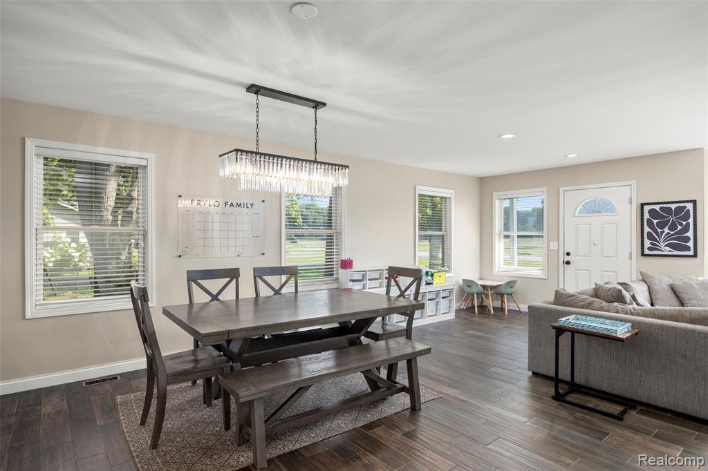 9188 Marsh Road Algonac, MI 48001 - Photo 10 of 36 Gallery Image 10