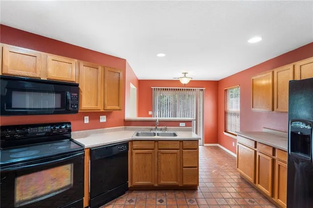 $286,000 | 300 Searsport Drive, Columbia, MO 65201