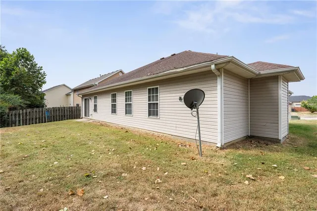 $286,000 | 300 Searsport Drive, Columbia, MO 65201