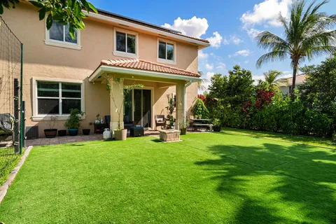 $575,000 | 4725 Foxtail Palm Court, Greenacres, FL 33463