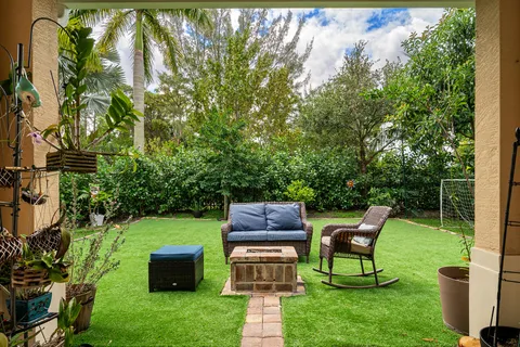 $575,000 | 4725 Foxtail Palm Court, Greenacres, FL 33463