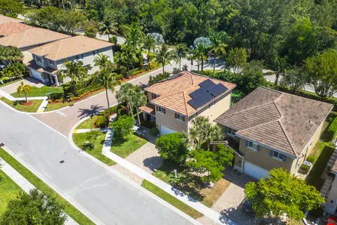$575,000 | 4725 Foxtail Palm Court, Greenacres, FL 33463