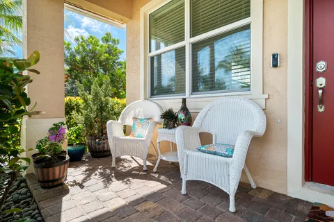 $575,000 | 4725 Foxtail Palm Court, Greenacres, FL 33463