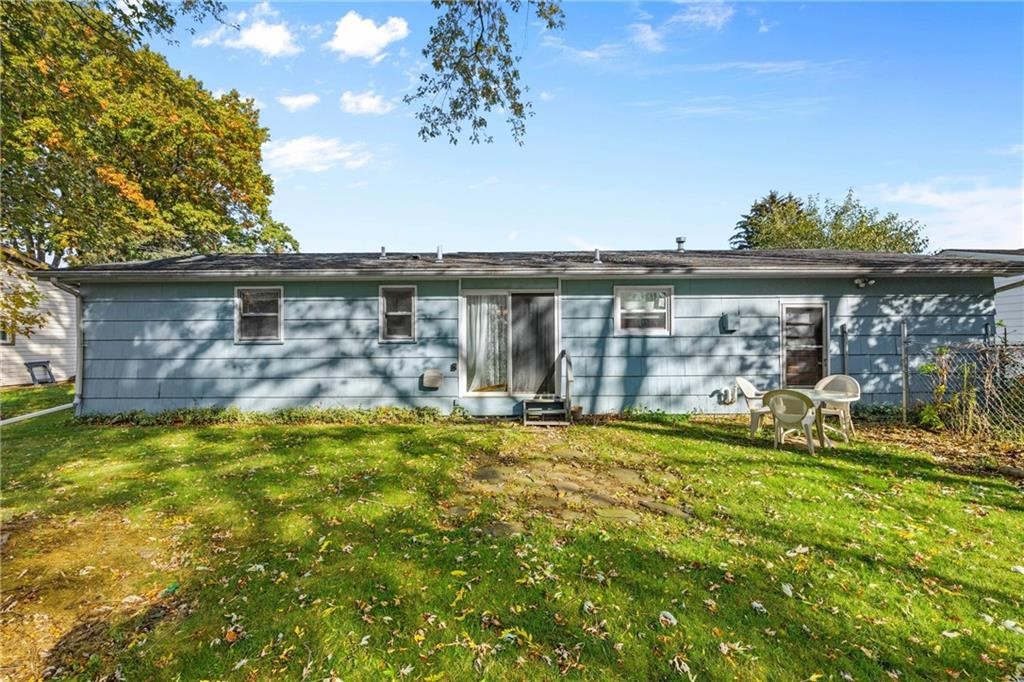 466 Mt Ridge Circle Greece, NY 14616 - Photo 20 of 25